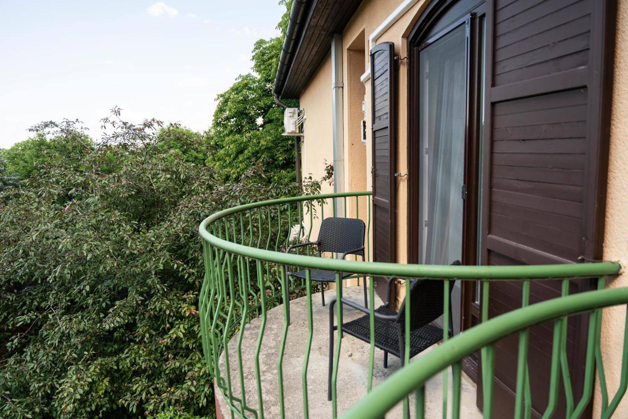 Hotel Bobbio Budapest Exterior photo